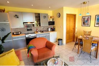 017 2030 50 near Omis house with sea view for sale