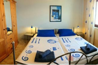 017 2030 50 near Omis house with sea view for sale