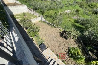017 2030 51 Split area house with sea view for sale