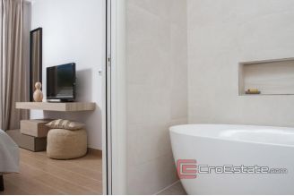 013 2018 225 Ciovo house first row to the sea for sale