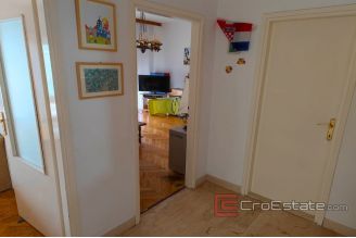 014 2021 341 Ciovo house first row to the sea for sale
