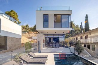 016 5248 30 Ugljan villa near the sea for sale