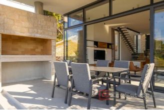 016 5248 30 Ugljan villa near the sea for sale