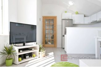 012 5250 30 Dubrovnik stone house in center for sale