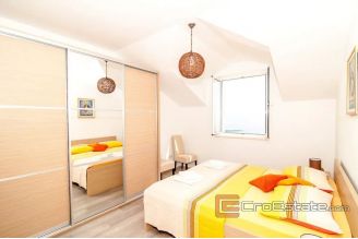 012 5250 30 Dubrovnik stone house in center for sale