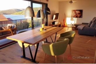 009 2035 88 near trogir two sea view houses for sale