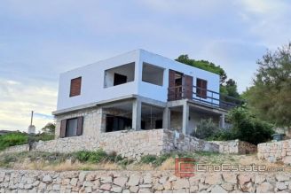014 5257 30 Zirje house first row to the sea for sale