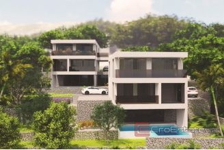 007 2029 60 omis villa with pool and se view for sale