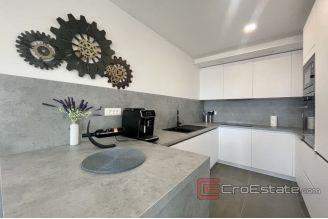 013 2030 55 Vodice Villa with sea view for sale