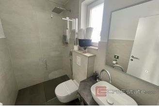 013 2030 55 Vodice Villa with sea view for sale