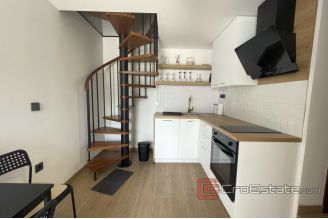 012 2030 56 Vodice Renovated apartment in a great location for sale