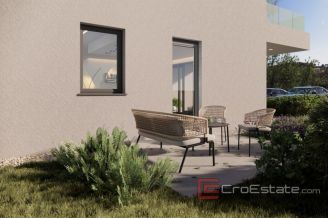 014 1016 04 Rovinj modern apartment for sale