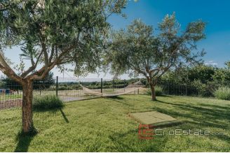 020 5264 30 Istra villa with pool for sale