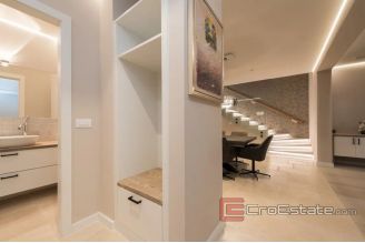 020 2021 343 Zadar villa first row to the sea for sale