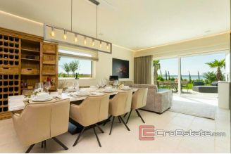 019 2021 346 zadar exclusive villa first row to the sea for sale