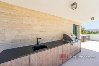 017 2021 347 zadar luxury villa with sea view for sale