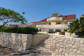 018 2021 349 island pag penthouse first row to the sea for sale