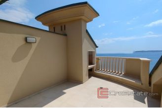 018 2021 349 island pag penthouse first row to the sea for sale