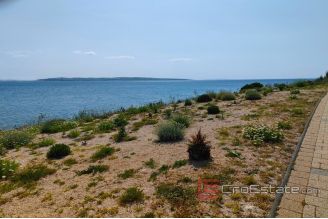 018 2021 349 island pag penthouse first row to the sea for sale