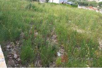 004 2031 82 Trogir Building plot with sea view for sale