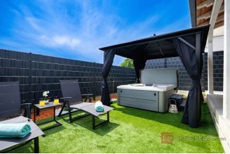 012 2016 556 Omis Renovated house for sale