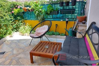 007 2029 61 primosten charming house in center for sale