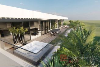 012 2043 70 Split New construction for sale
