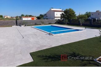 014 2018 227 Zadar villa with pool for sale
