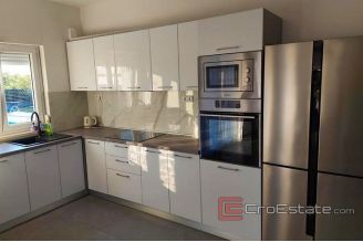 014 2018 227 Zadar villa with pool for sale