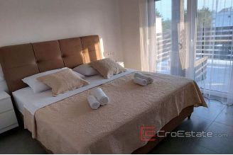 014 2018 227 Zadar villa with pool for sale