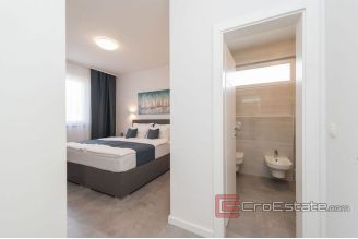 020 2018 228 Vir resort villas with pool for sale