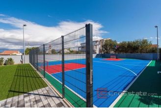 020 2018 228 Vir resort villas with pool for sale