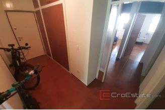 005 2016 561 omis spacious apartment for sale