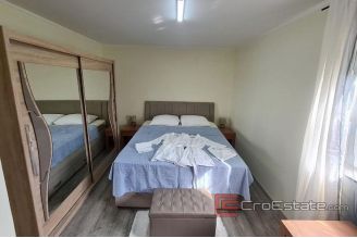 011 2018 230 Zadar house with pool for sale