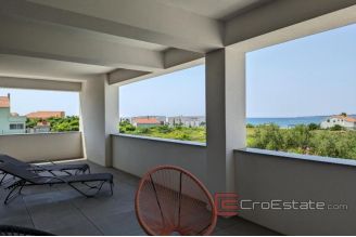 020 2018 229 Zadar villa near sea for sale