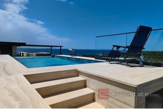 016 2021 351 zadar luxury penthouse with pool for sale