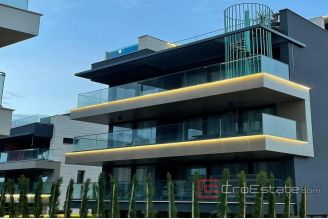 016 2021 351 zadar luxury penthouse with pool for sale