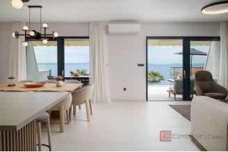 020 2022 356 near split newly built villa with pool for sale