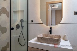 020 2022 356 near split newly built villa with pool for sale