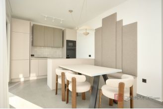 015 2022 358 rogoznica apartment with sea view for sale