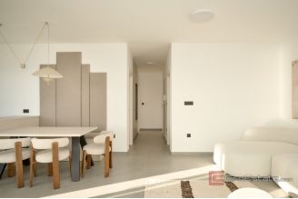 015 2022 358 rogoznica apartment with sea view for sale