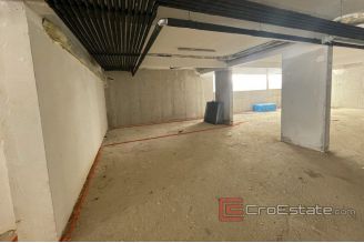 015 2036 75 near split modern apartment for sale