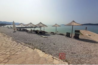 016 2016 564 Peljesac Family hotel in the first row by the sea for sale