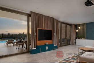 019 5274 30 Zadar villa with pool for sale