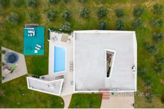 019 5274 30 Zadar villa with pool for sale