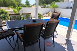 013 2031 84 Murter House with sea view and pool for sale