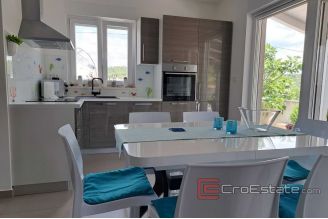 013 2031 84 Murter House with sea view and pool for sale