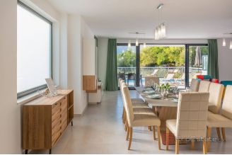 020 2021 352 makarska new villa with sea view for sale