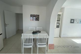 015 2035 98 island ciovo modern apartment with sea view for sale