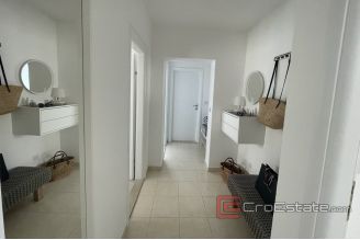 015 2035 98 island ciovo modern apartment with sea view for sale